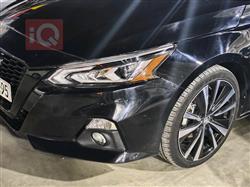 نيسان ألتيما